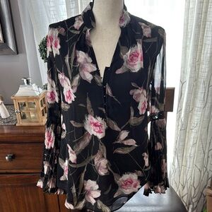 EHBM Black and Pink Asymmetrical Ruffled Blouse with Bell Sleeves